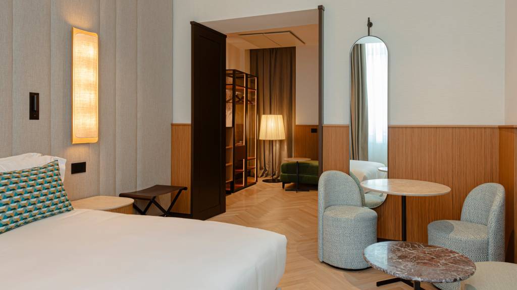 circle6-rome-tridente-collection-JS-106-8