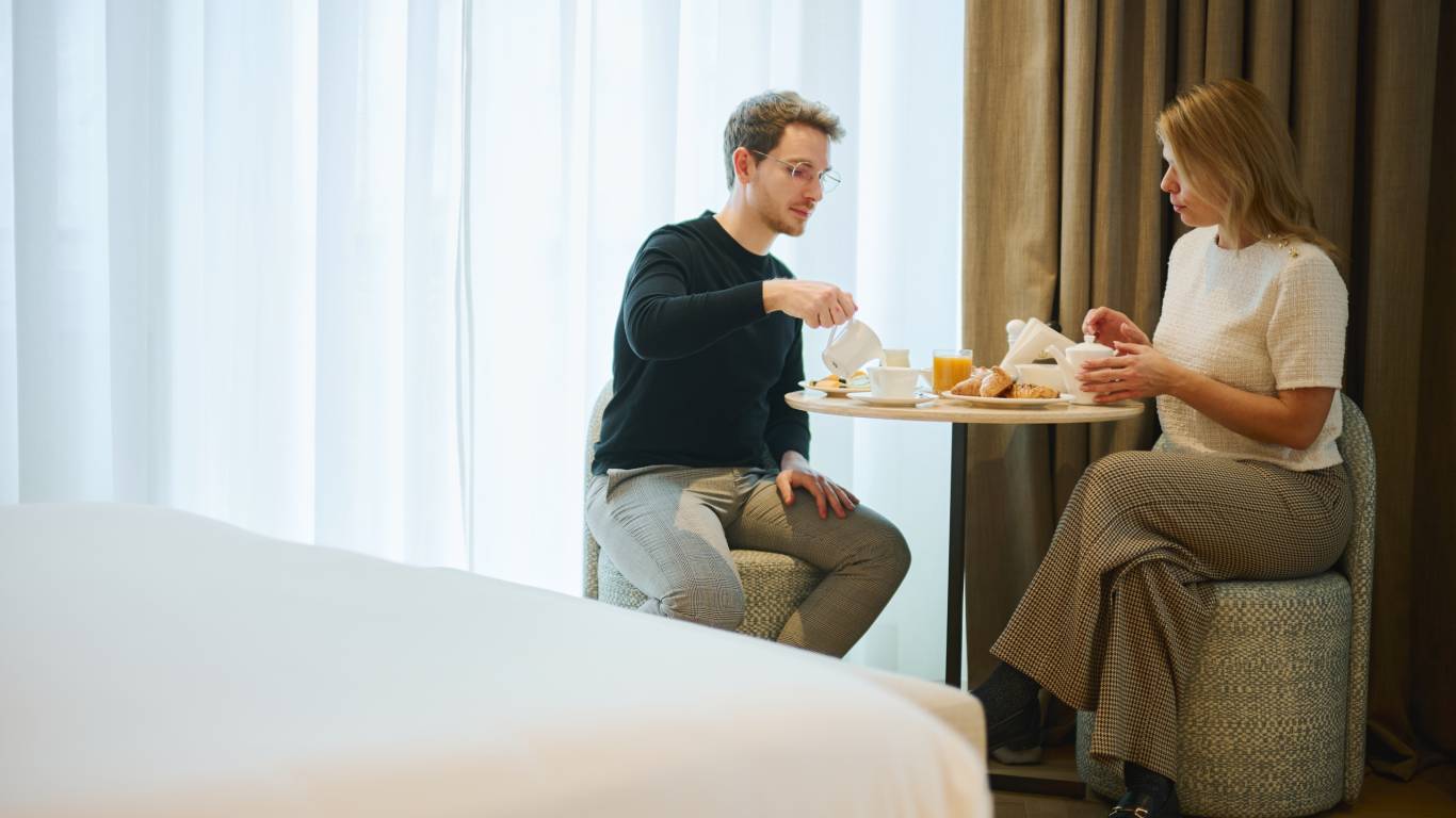 circle6-rome-tridente-collection-camera-clienti