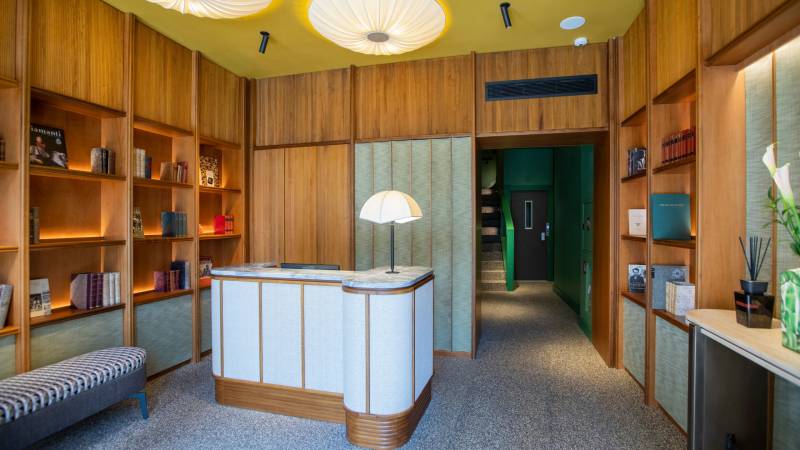 1-circle6-rome-tridente-collection-Reception-1