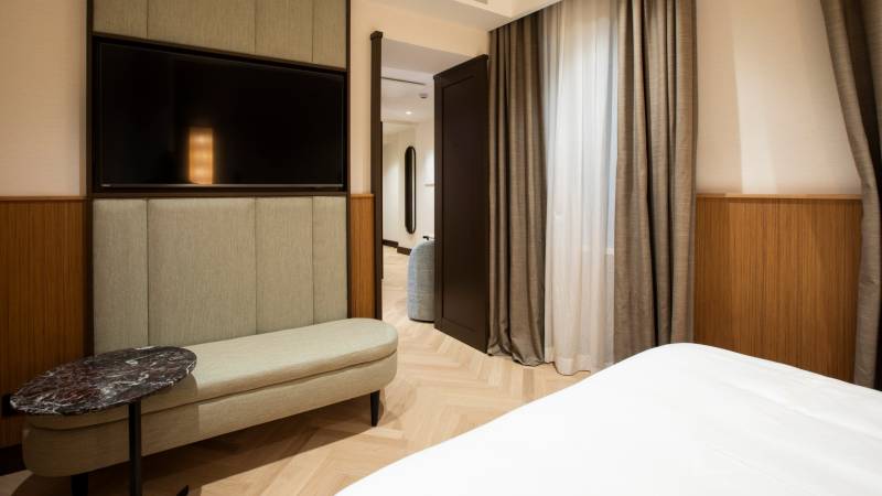 circle6-rome-tridente-collection-SUP-107-2